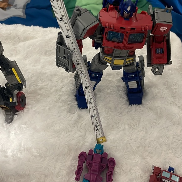 TRANSFORMERS ROBOTS LOT - Picture 8 of 12